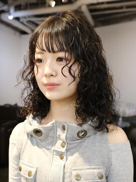 ベロ(BELO) ミディアムパーマ