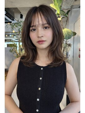 シーク バイ ベル 千葉(Seek by Belle) 小顔/外ハネボブ/ミディアム/美髪/暗めカラー