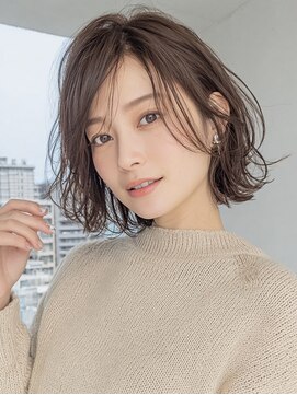 カノイ 銀座中央通り(KANOI) 【ブルベ冬20代】洗練された色気のくびれレイヤーボブ