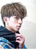 フェザーパーマ/ブルーブラック/刈り上げセンターパート[新宿]