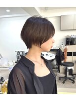 メルバイグラフ 梅田(mel by GRAFF) 大人可愛い20代30代40代前下がりショートボブ/ハンサムショート