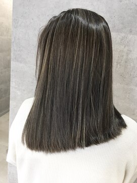 オリ(‘Oli) 極細ハイライト_アッシュグレイ