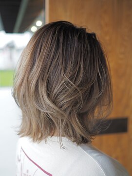 コモド(COMODO) 【comodo】グラデーションラベンダーグレージュ【ケアブリーチ】