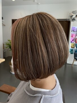 フラッグス(flagS) 【アディクシー使用】ツーブロックボブ