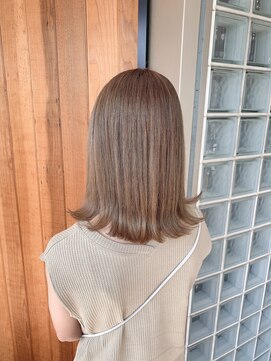 マドラス(MADRAS) 外ハネスタイル