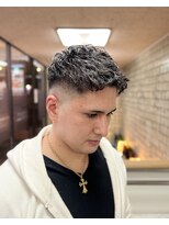 ヒロギンザ 新橋日比谷口店(HIRO GINZA)&nbsp;アップバングスキンフェード