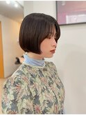 リップラインボブシースルーバング大人可愛いショートボブ暗髪