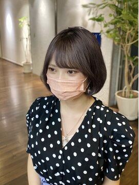 ハーフアンドハーフ(HALF and HALF) ショートボブ/ボブ