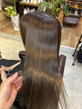 キュリオ(CURIO) ULTOWA ×艶カラー