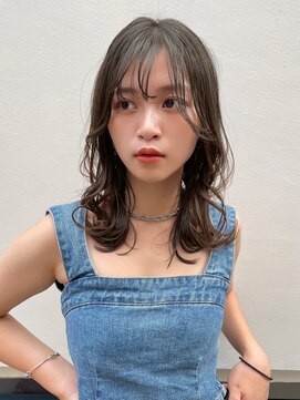 エイチ(H eitf) 原宿 H[eitf] RUKA ブリーチなし赤み消しカラー レイヤーカット