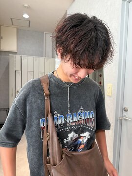 ジーナ 天神(Zina) ツイストスパイラルパーマ