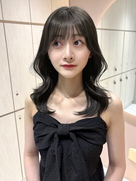 グロー 大宮(GLROW) 韓国　レイヤーカット　顔まわりカット　オリーブグレージュ