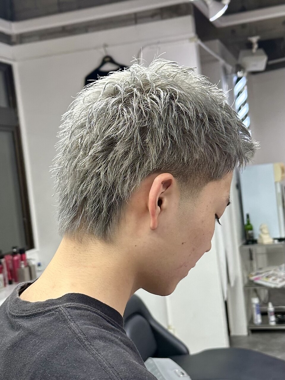 スパイキーショート×アッシュグレーカラー：L262842722｜ワンシザース