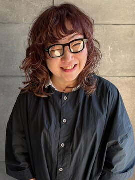 ミディアムパーマ 前髪パーマ 30代 40代 艶髪 ベージュカラー