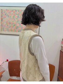 小顔に見えるヘア/オリーブグレー／ココアベージュ［自由が丘］