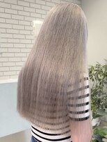 ダイアモンドリリー(Diamond Lily)&nbsp;ホワイトグレージュ