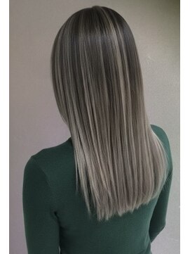 あなたをワンランクアップさせる外国人風カラー