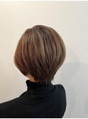 そのうねり…カットのせいかも？　立体感ショート★