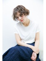 ボンヌーベル&nbsp;【Bonne Nouvelle】透明感のある大人かわいい無造作ボブ