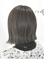 フレイムスヘアデザイン(FRAMES hair design) “大人かわいい”切りっぱなしボブ×ソフトグレージュ