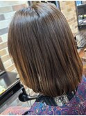アッシュベージュワンレンボブ