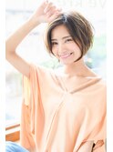30代40代オススメ髪型ひし形ショート 根元パーマ ハイライト綱島