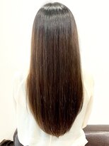 38 ミヤ(MIYA)&nbsp;トリートメントなのに癖にも作用できる◎うねり広がりも緩和♪