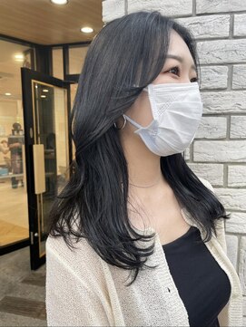 パーク(PAAQ) 【paaq kana】ワンホンヘア×ブルーブラック