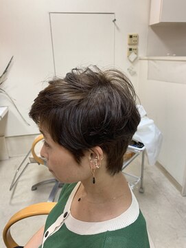 イーズ(ease) ショートスタイル