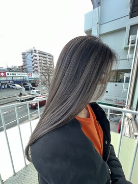 クリーム(CREAM) バレイヤージュ