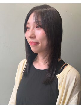 ウッドストック(WOODSTOCK) 顔まわりレイヤー艶髪ブルーグレージュ