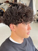 フゥ 宇都宮(FeU)&nbsp;波巻きパーマメンズパーマメンズヘアツーブロックツイストパーマ