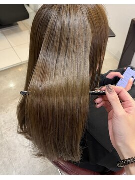 ミーテ(mi:te) 艶髪