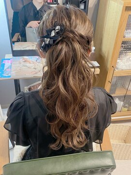 シュクレアミ 福島(sucre ami) ロングポニーテール【福島/ヘアセット】