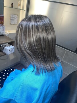 ジルヘアービカミ(Jill hair bikami) コントラストハイライト