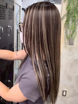 アポロ 横浜駅店(apollo) xバレイヤージュ/ホワイトグレージュ/レイヤーカット