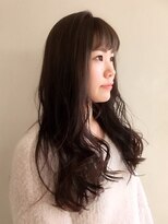 グレージュカラー×ショートバング☆ 担当 伊原