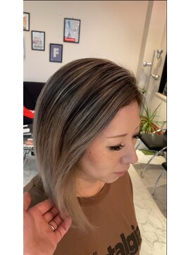 フィリア 東口店(Filea) Bala Bob