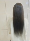 アッシュグレージュ