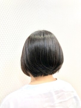 クオリス 上福岡店(QUALIS) 前下がり/小顔/ボブ/黒髪/ショートボブ/白髪染め/30代40代/