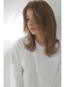 リー 甲子園(Lee) ハイトーン柔外ハネスタイル