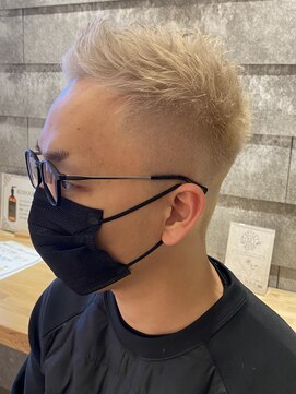 ニアウ 伊勢崎連取店(Niau) メンズマッシュパーマツイストスパイラルパーマ波巻きパーマ