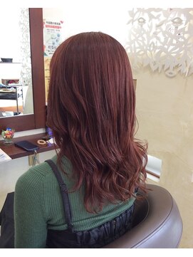 ヘアメイク スプラッシュ(Hair Make Splash) ローズピンク×ゆるウェーブセミロング