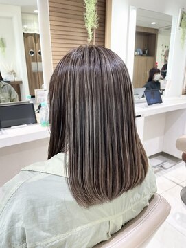 アッシュ 大宮店(Ash) 白髪ぼかしオリジナルハイライト