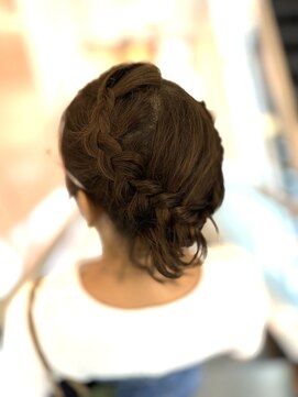 ルームス(ROOM’S) 7:3編み込み