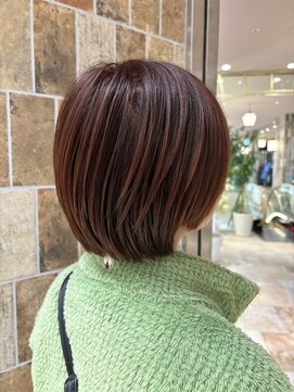 ピークアブー アヴェダ アトレ恵比寿(PEEK-A-BOO AVEDA) オレンジブラウン ショートボブ カシスカラー 秋カラー