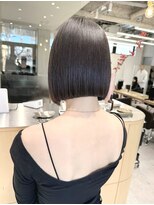 ホロ(hollo)&nbsp;切りっぱなし_タッセルボブ_ミニボブ_オリーブグレージュ