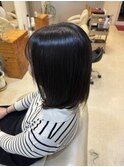 乾かすだけで柔らかく潤う　髪質改善プラチナストレート