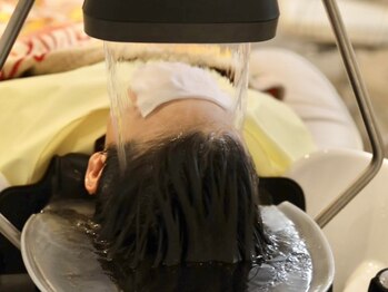 シェリー(CHERIE)の写真/《ご家族でのご来店大歓迎♪》親子で頭浸浴+ヘッドキュアを。親子ペア施術もご用意