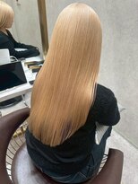 ロール 博多(Role)&nbsp;ブリーチハイトーンホワイトグレージュダブルカラーレイヤー博多